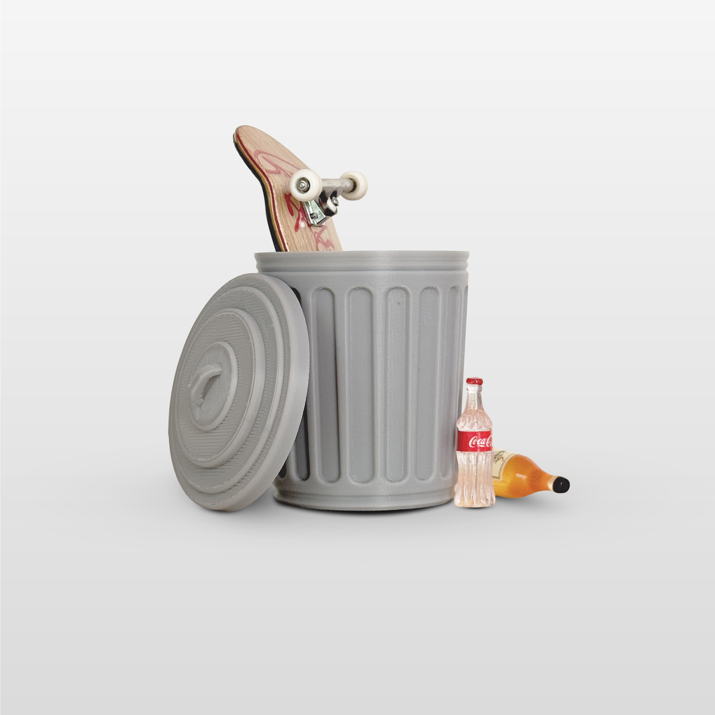 Trash Can + 2 Mini Bottles